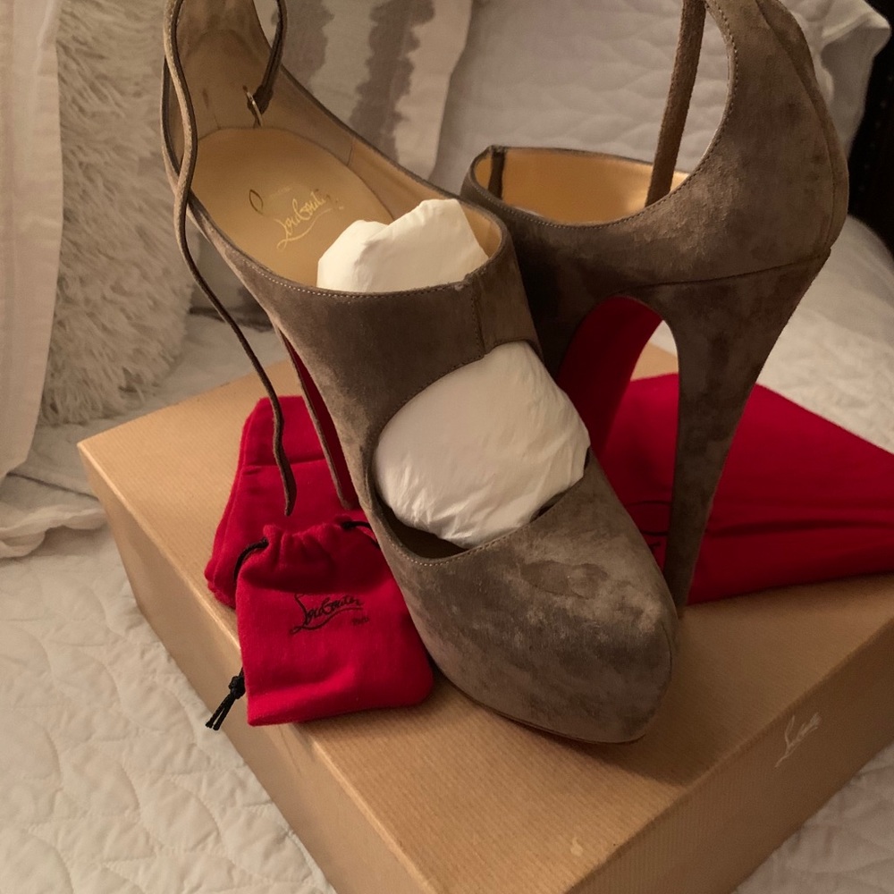 Christian Louboutin Maillot 160 Veau Velours
